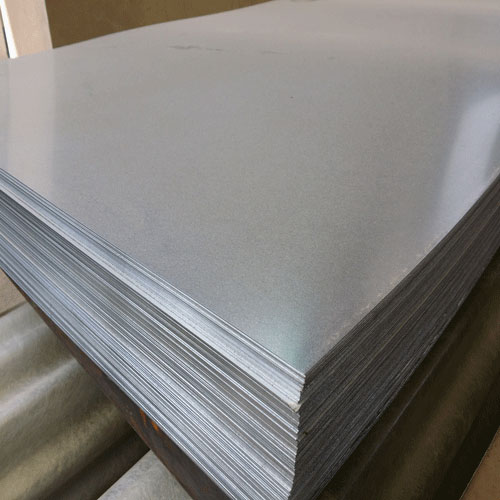 ورق گالوانیزه – عرض ۱۰۰۰ و ۱۲۵۰ – ضخامت ۰٫۴۵ تا ۰٫۸ میلی‌متر – مقاوم در برابر زنگ‌زدگی و رطوبت